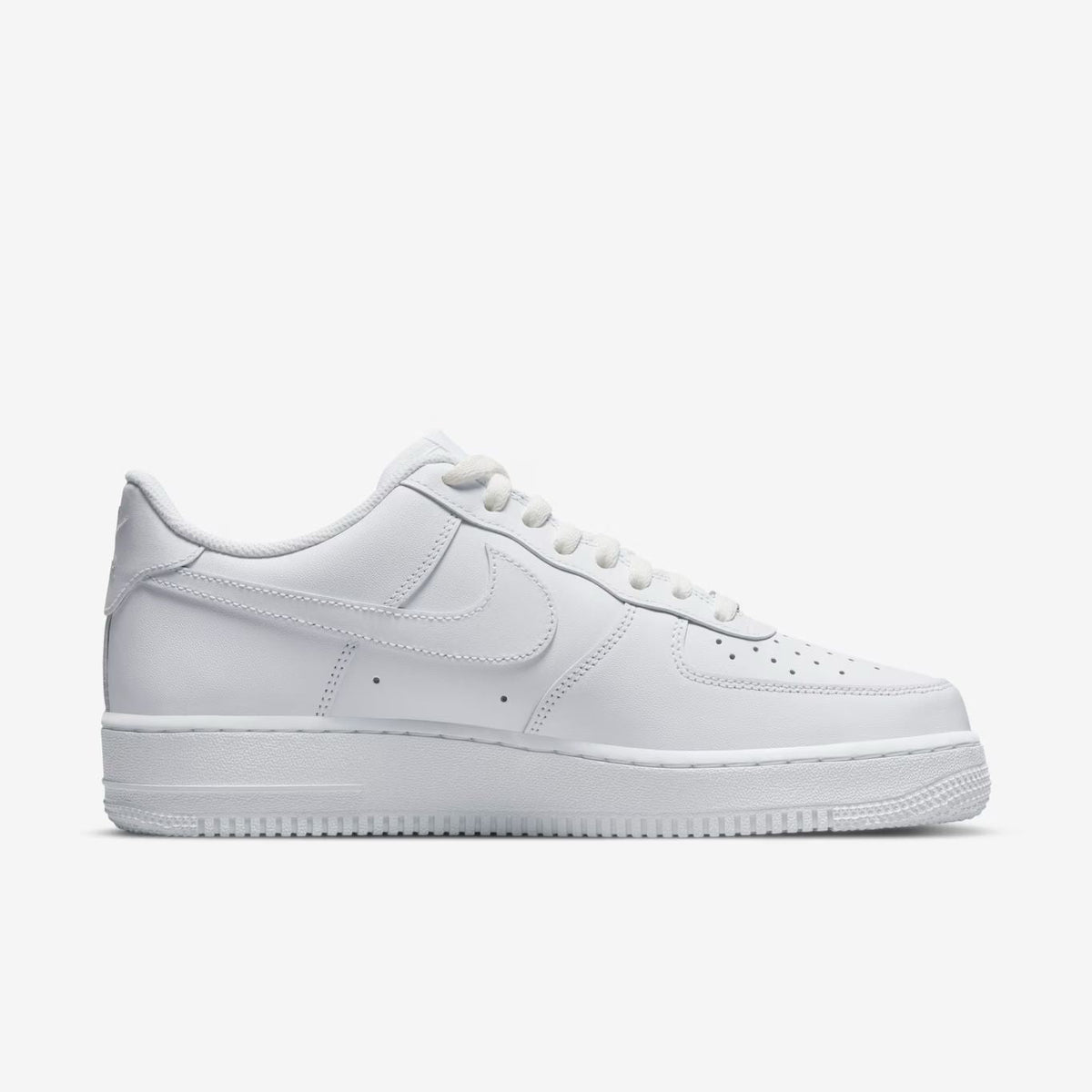Tênis Nike Air Force