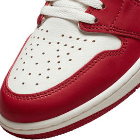 Tênis Air Jordan 1 High "Chicago Lost and Found" Vermelho