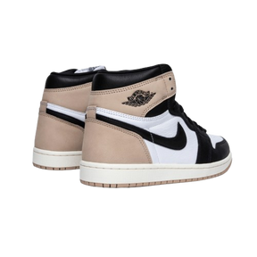 Tênis Air Jordan 1 High OG "Latte"