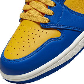Tênis Air Jordan 1 High OG "Reverse Laney" Azul / Amarelo