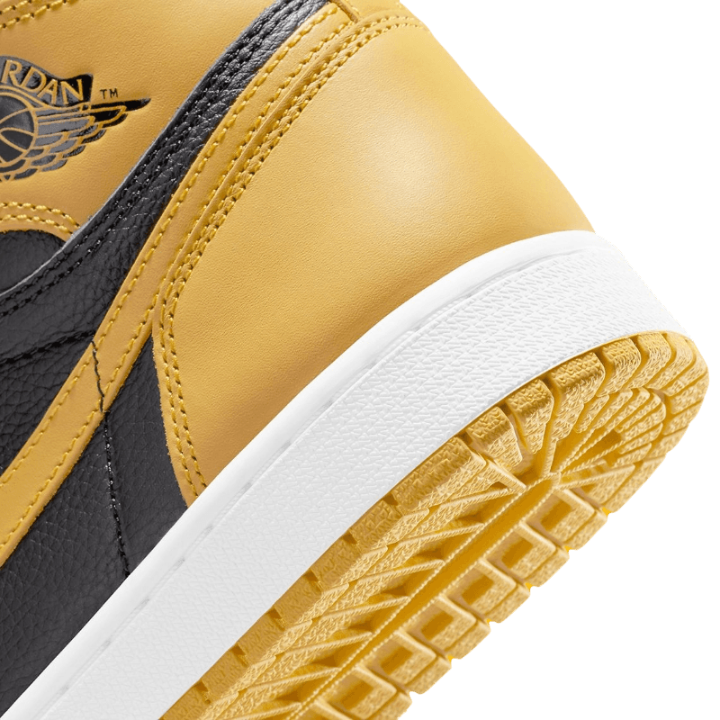 Tênis Air Jordan 1 High "Pollen" Feminino Amarelo
