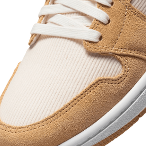 Tênis Air Jordan 1 Low "Corduroy Suede"