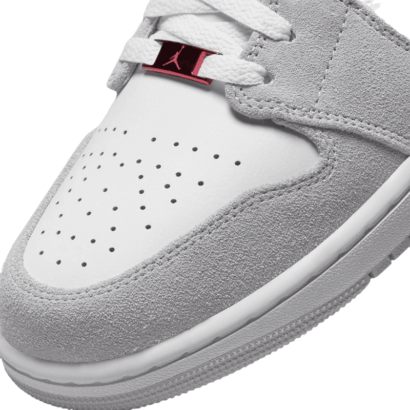 Tênis Air Jordan 1 Low "Light Smoke Grey Red" Cinza / Vermelho