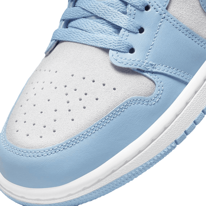 Tênis Air Jordan 1 Low "University Blue" Feminino Azul