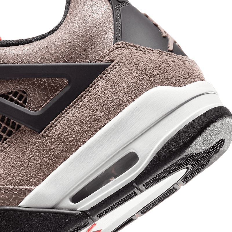 Tênis Air Jordan 4 "Taupe Haze" Masculino Marrom