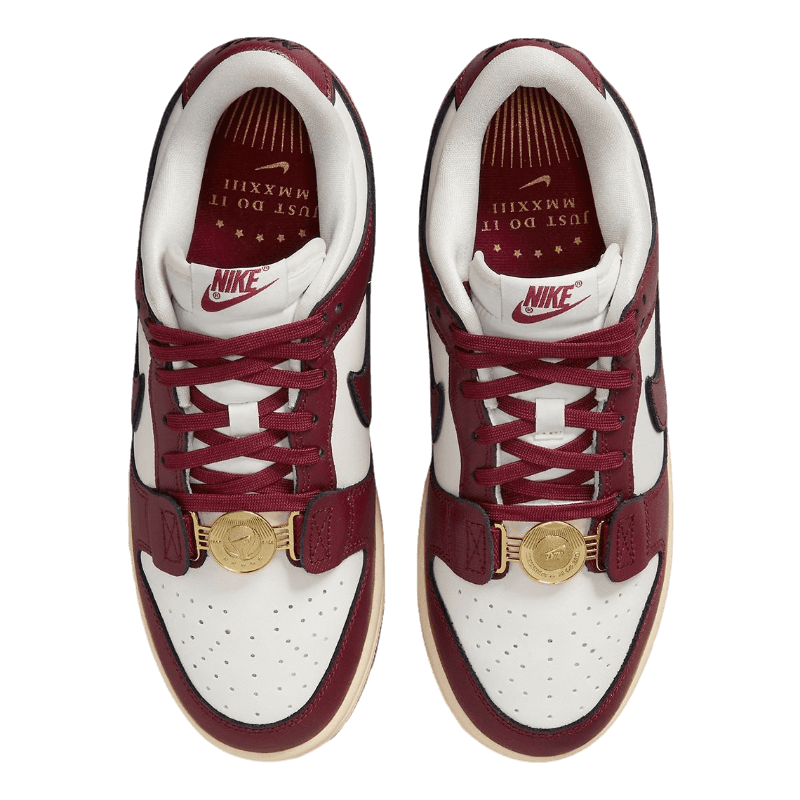 Tênis Dunk Low Just Do It "Team Red" Feminino Vinho