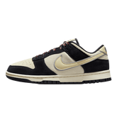 Tênis Dunk Low LX "Black Team Gold" Preto