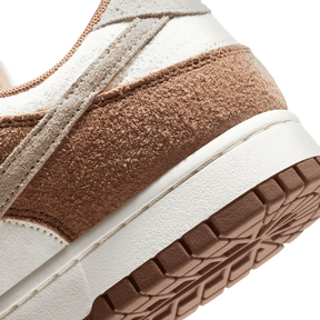 Tênis Dunk Low "Medium Curry" Masculino Marrom