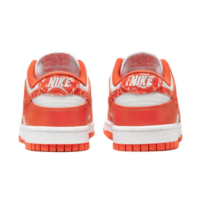Tênis Dunk Low "Orange Paisley" Feminino Laranja