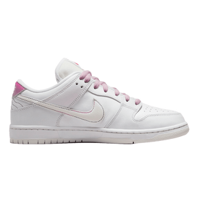 Tênis Dunk Low SB "Betrue" Branco