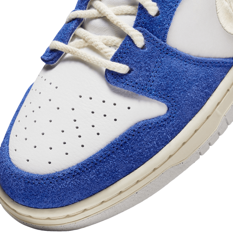 Tênis Dunk Low SB "Fly Streetwear" Azul