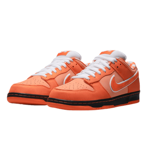 Tênis Dunk Low SB "Orange Lobster" Laranja