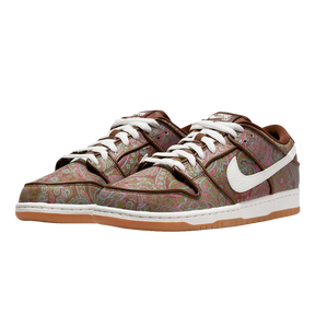 Tênis Dunk Low SB "Paisley Brown" Marrom