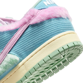 Tênis Dunk Low SB Verdy X Low Visty