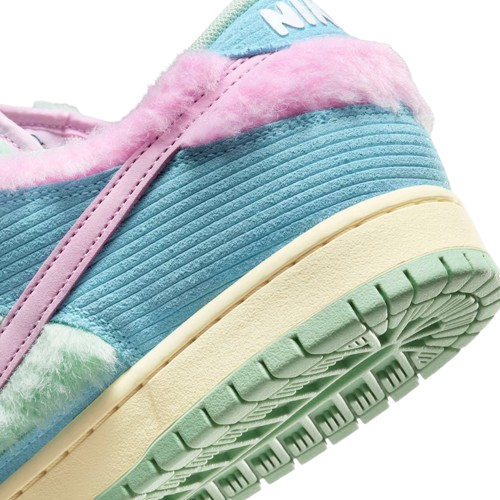 Tênis Dunk Low SB Verdy X Low Visty