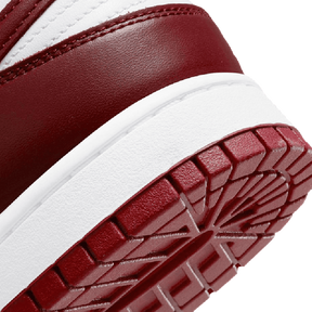 Tênis Dunk Low "Team Red" Masculino Vinho