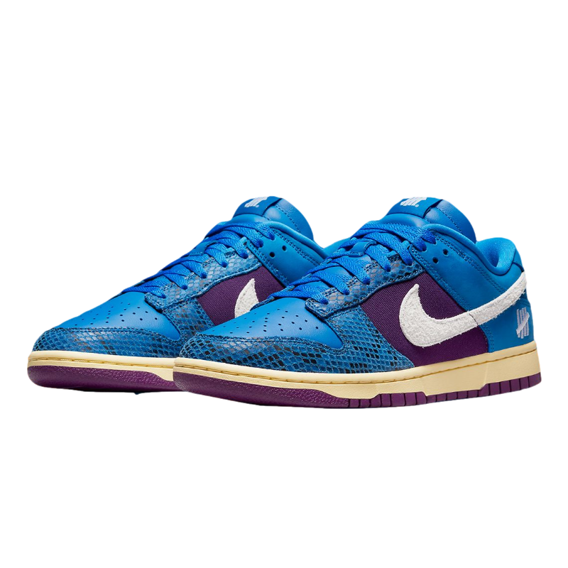 Tênis Dunk Low "Undefeated On It" Azul