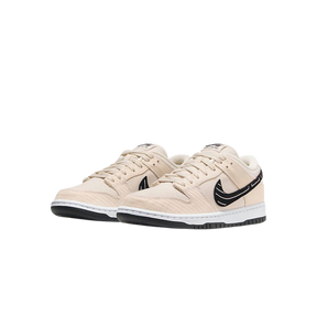Tênis Dunk Low SB "Albino & Preto"