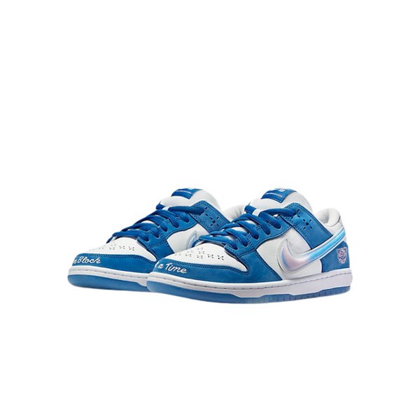 Tênis Dunk Low SB x Born x Raised One Block At A Time