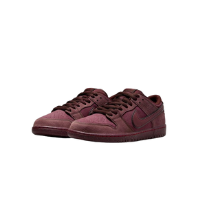 Tênis Dunk Low SB "City of Love" Masculino Vinho