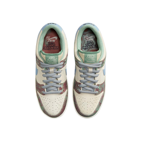 Tênis Dunk Low SB x Crenshaw "Skate Club" Bege