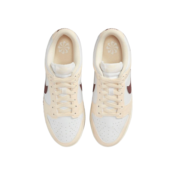 Tênis Dunk Low Next Nature "Coconut Milk Smokey Mauve" Branco