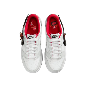 Tênis Dunk Low "Year of the Dragon" Feminino Cinza