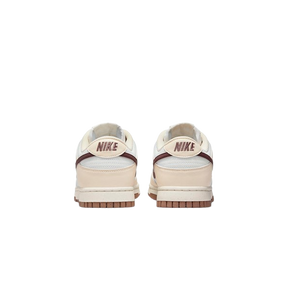 Tênis Dunk Low Next Nature "Coconut Milk Smokey Mauve" Branco