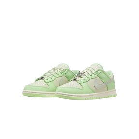 Tênis Dunk Low "Sea Glass" Feminino Verde