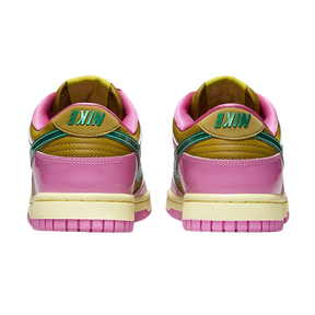 Tênis Dunk Low x Parris Goebel "Playful Pink"