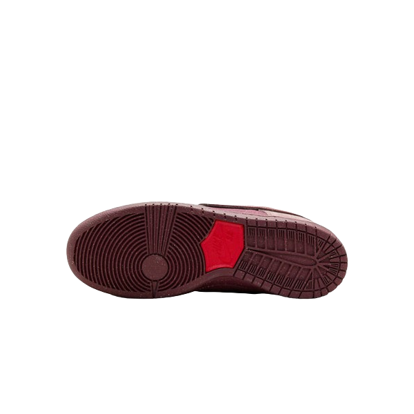 Tênis Dunk Low SB "City of Love" Masculino Vinho
