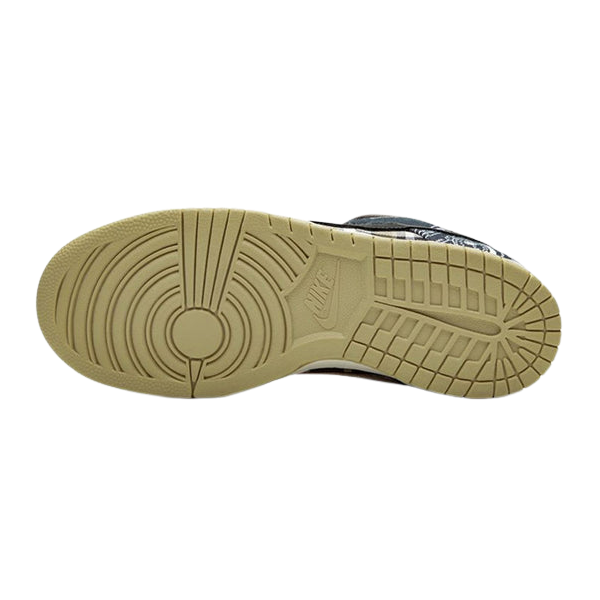 Tênis Dunk Low SB x Travis Scott Cactus Jack