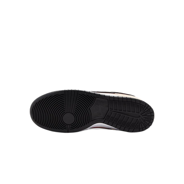 Tênis Dunk Low SB "Albino & Preto"