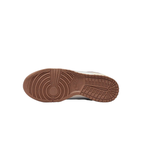 Tênis Dunk Low Next Nature "Coconut Milk Smokey Mauve" Branco