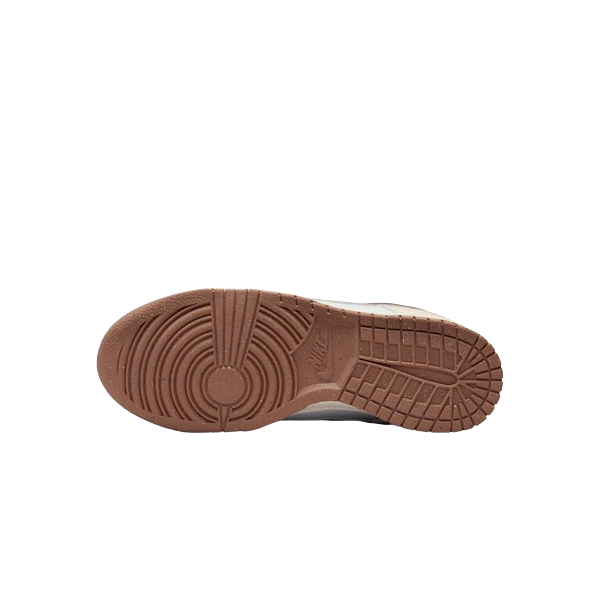 Tênis Dunk Low Next Nature "Coconut Milk Smokey Mauve" Branco