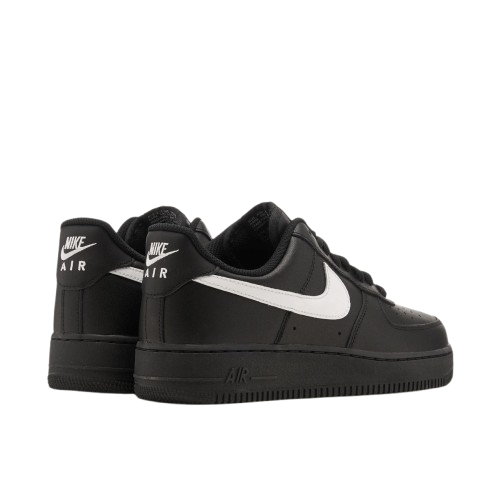 Tênis Air Force 1 Low "Black White" Preto / Branco