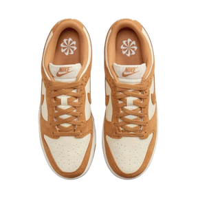 Tênis Dunk Low "Flax Suede" Marrom