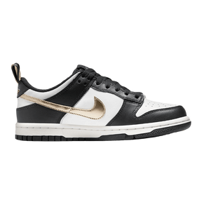 Tênis Dunk Low "Black/White Metallic" Feminino