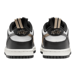 Tênis Dunk Low "Black/White Metallic" Feminino