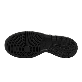 Tênis Dunk Low "Black/White Metallic" Feminino